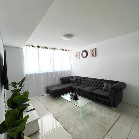 Cosy Apartment In The Heat Of The City Виндхук Экстерьер фото
